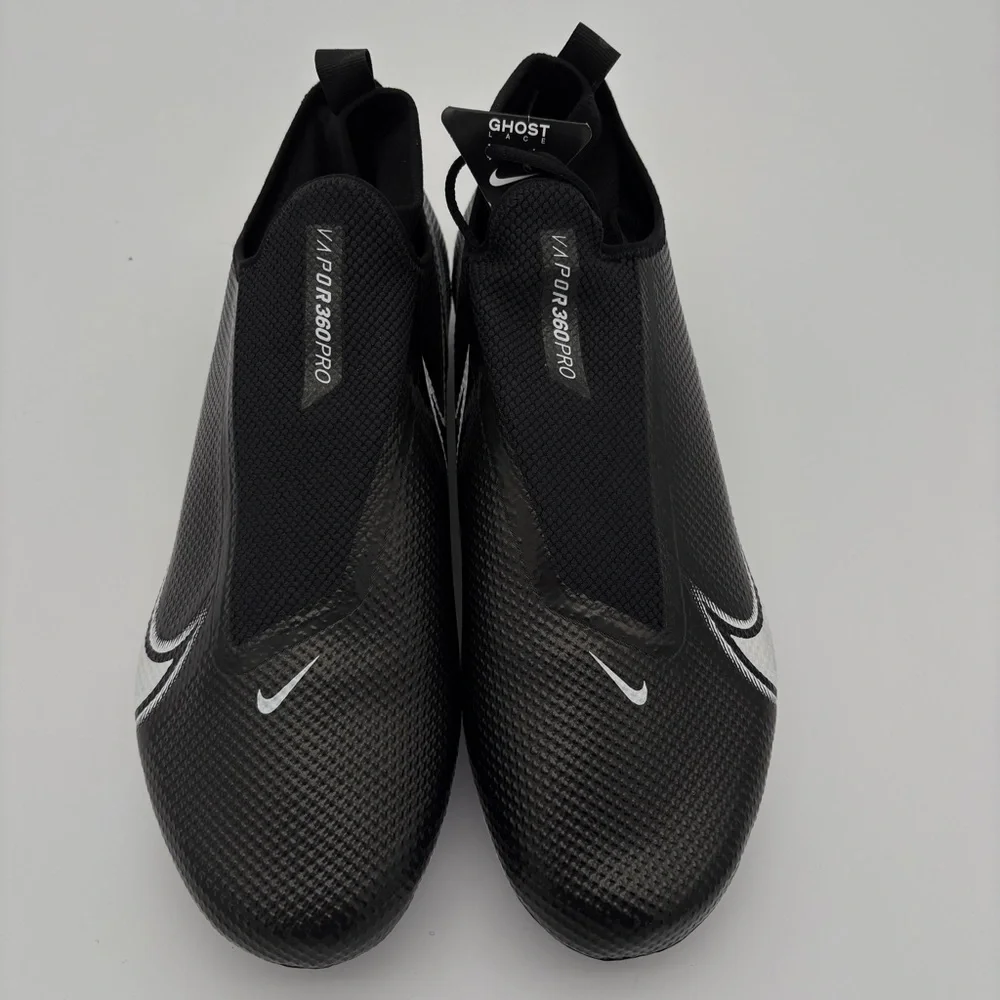 NWOT Men's Size 12 Black And White Nike Vapor Edge Pro 360 WD Football Cleats - Picture 4 of 14
